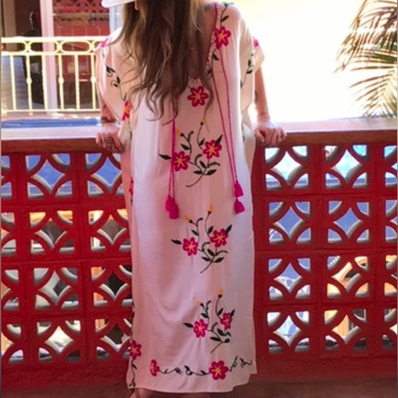 Spell Sayulita Embroidered Kaftan - Picture 2 of 9